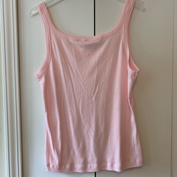 GAP Women’s Tank Top - Picture 3 of 3